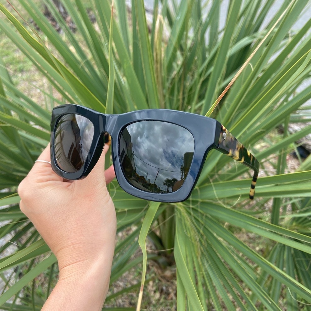 POLARIZED ELECTRIC EYEWEAR CRASHERS in Obsidian Tort ⚡️